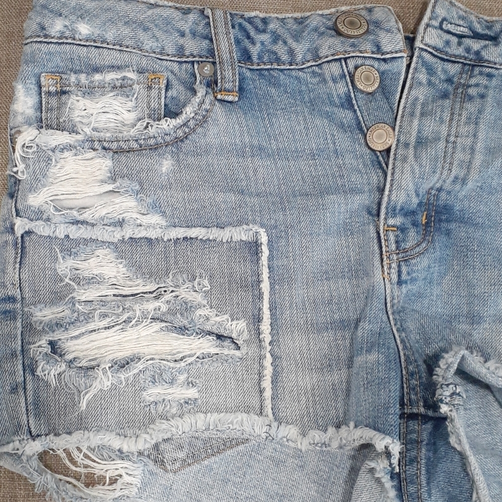 American Eagle distress Micro Daisy Dukes Jeans shorts size 4 - Picture 2 of 16